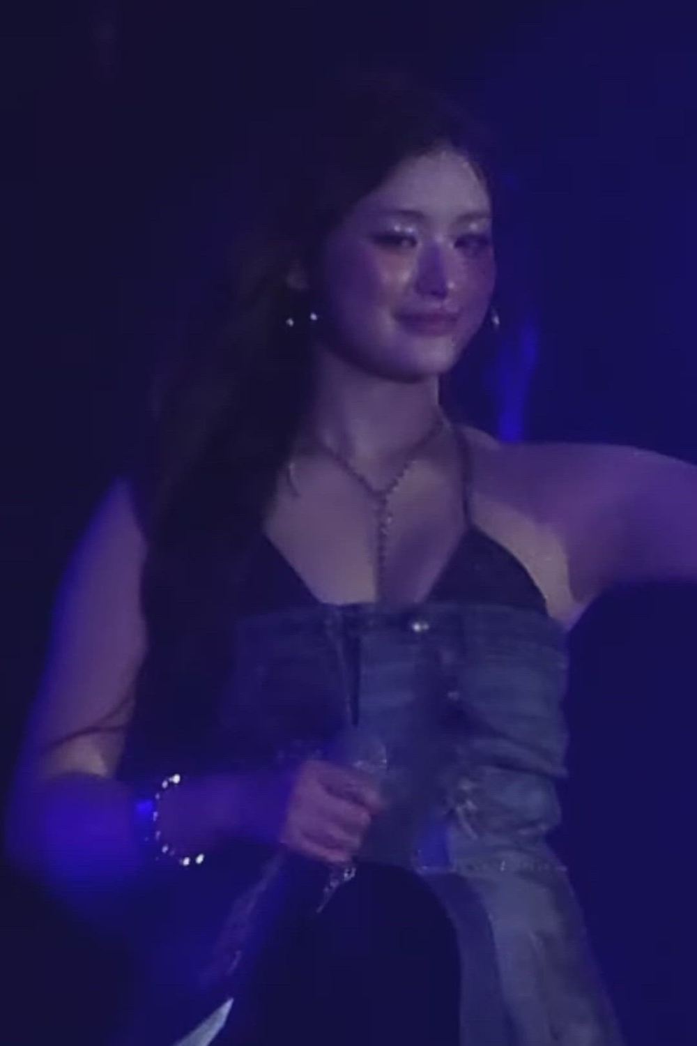 FIFTYFIFTY - ATHENA-메인 썸네일 이미지