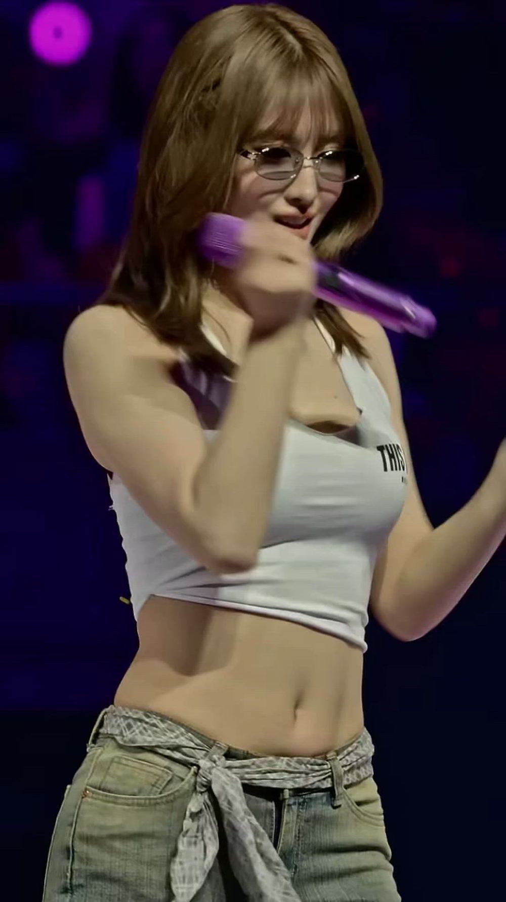 TWICE - MOMO-메인 썸네일 이미지