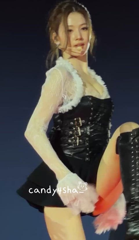 썸네일-TWICE   SANA-이미지