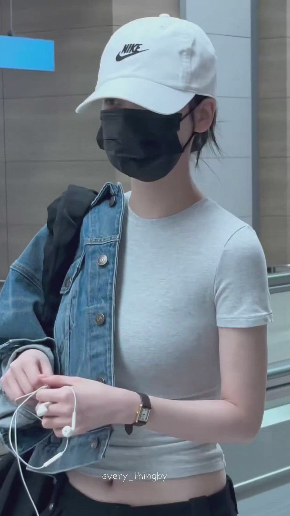 썸네일-AESPA   KARINA-이미지