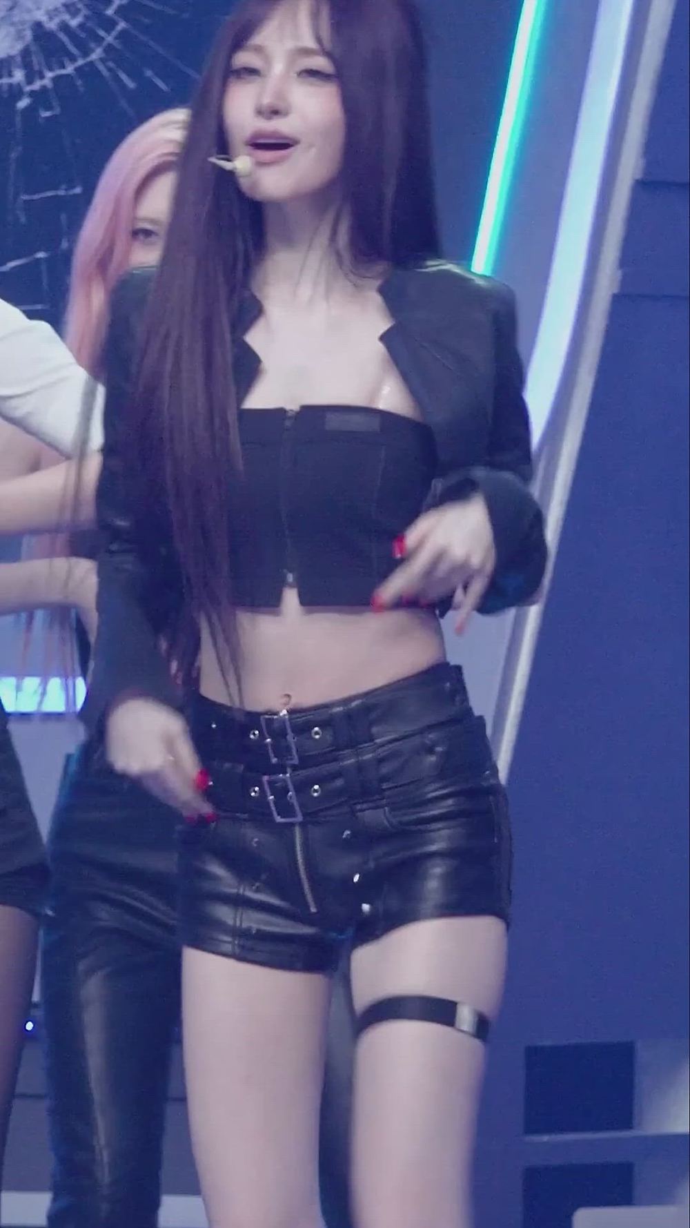 썸네일-IVE   LIZ-이미지