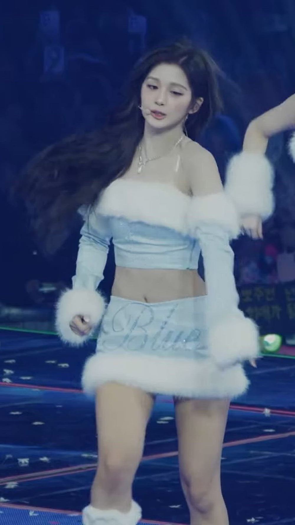 썸네일-NMIXX   SULLYOON-이미지