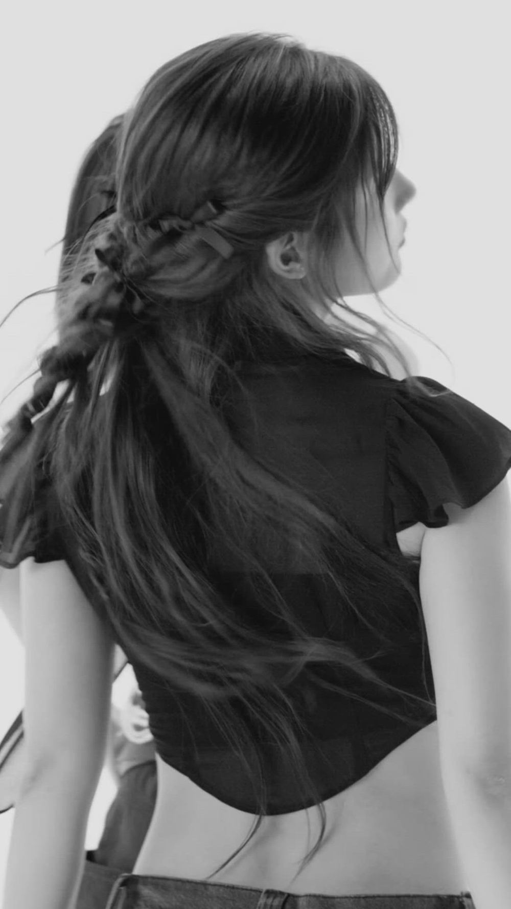 썸네일-NMIXX   SULLYOON-이미지