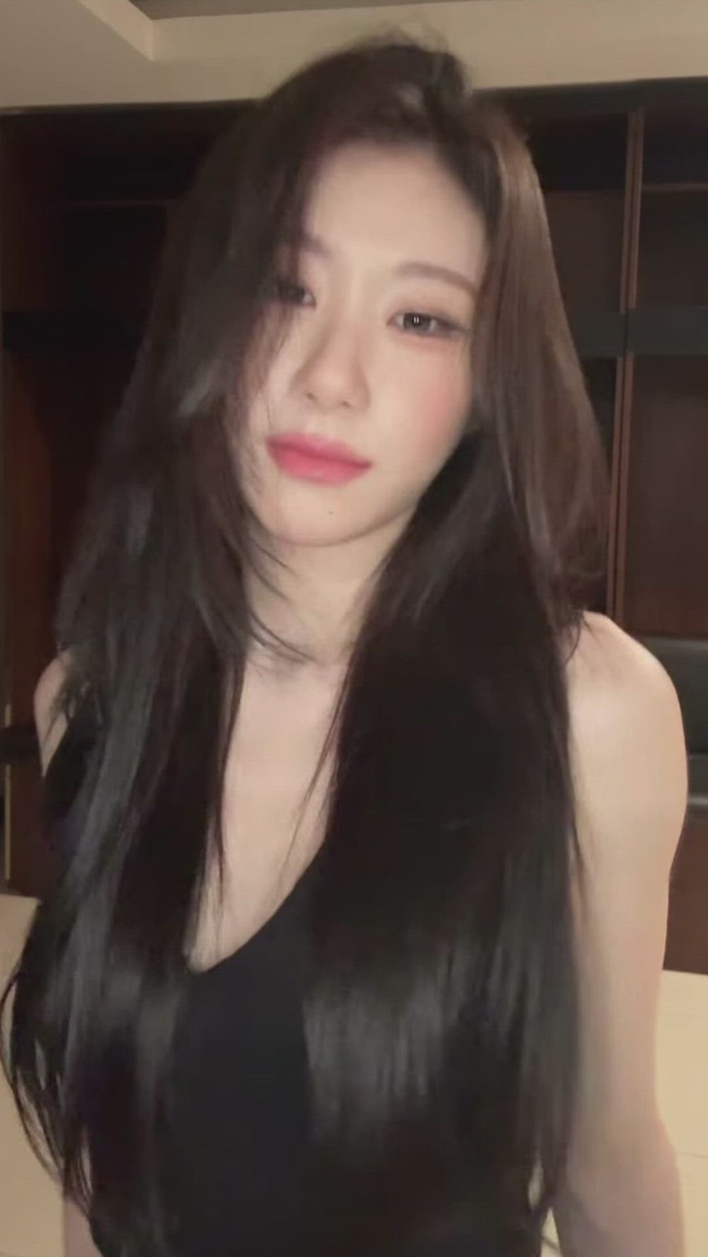 썸네일-ITZY   CHAERYEONG-이미지