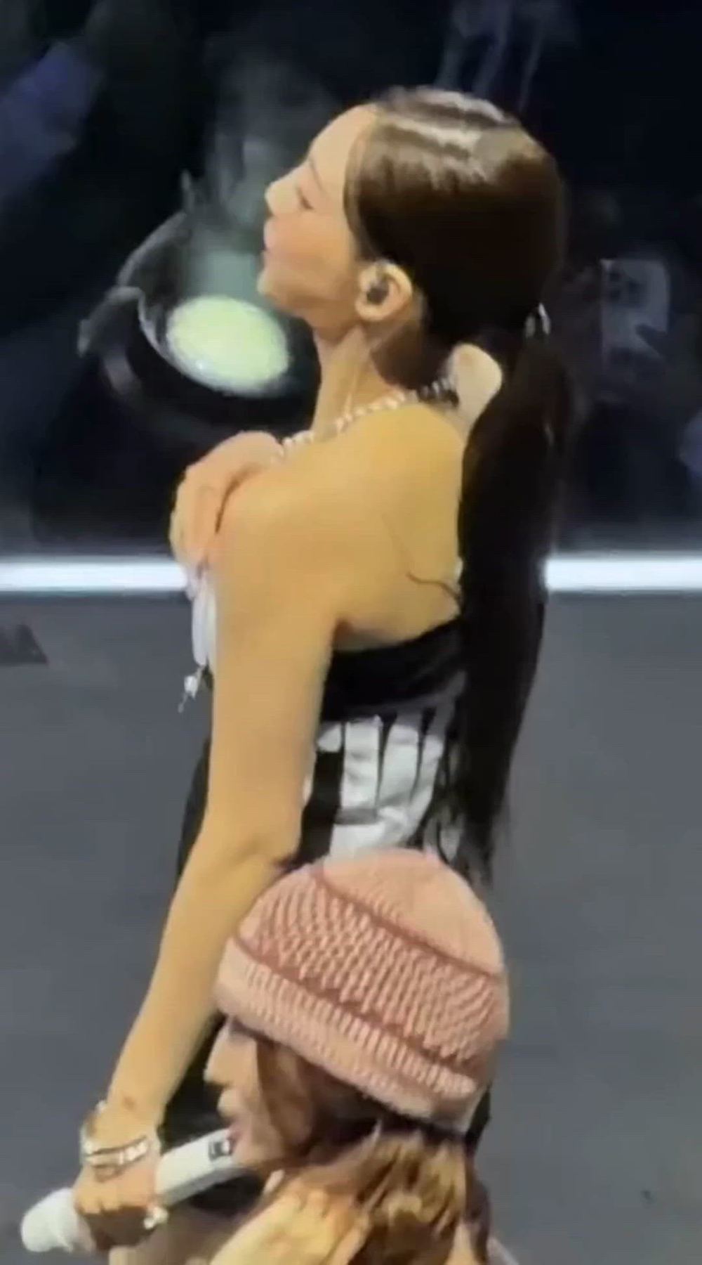 썸네일-TWICE   NAYEON-이미지