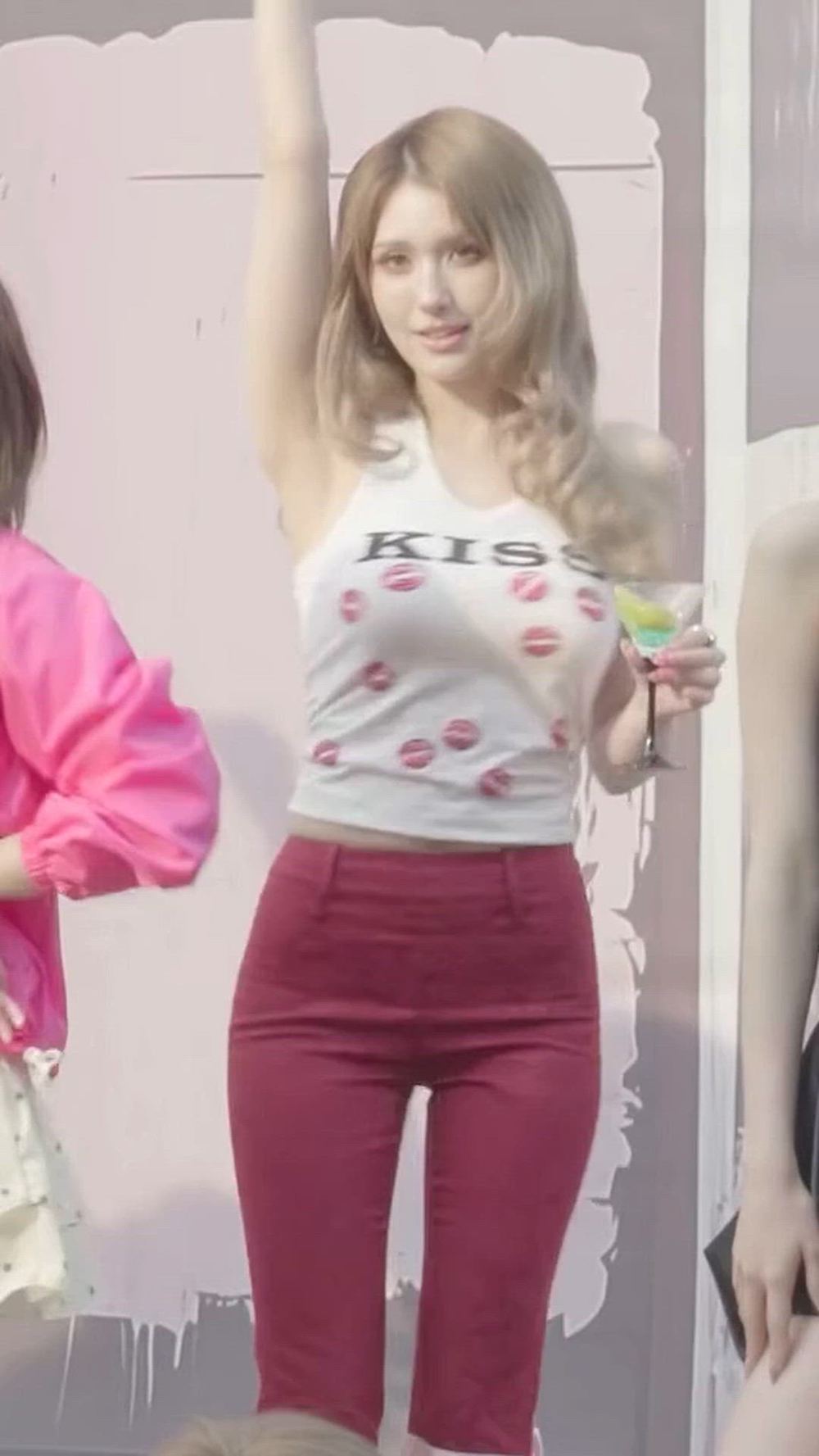 IOI - Somi-메인 썸네일 이미지