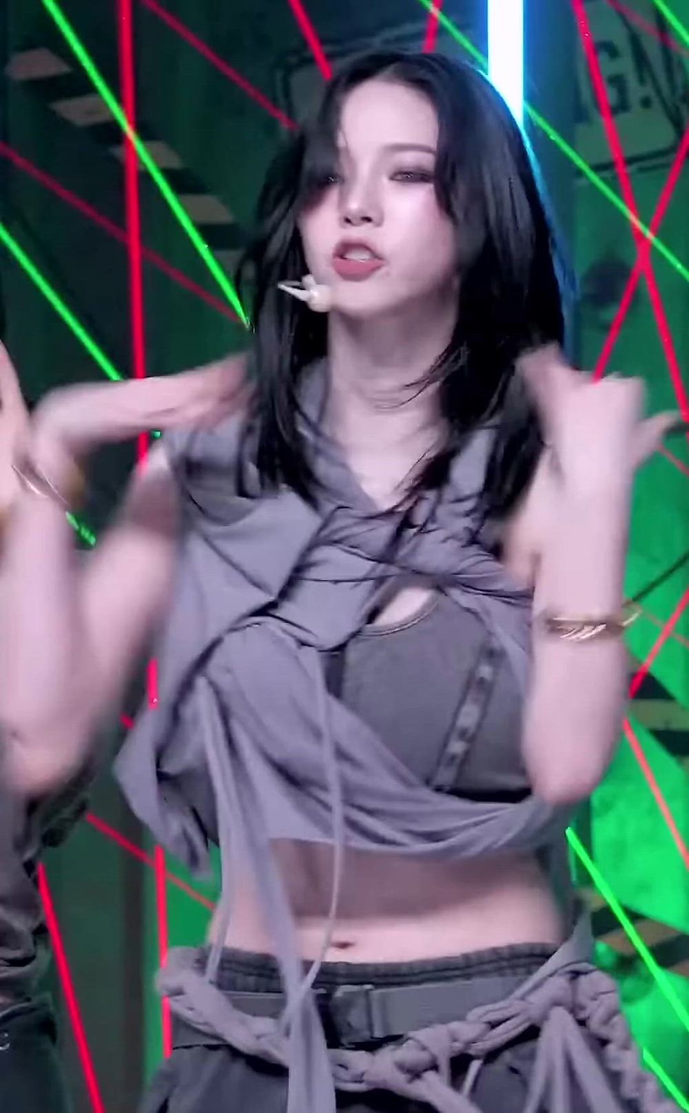 썸네일-AESPA   KARINA-이미지