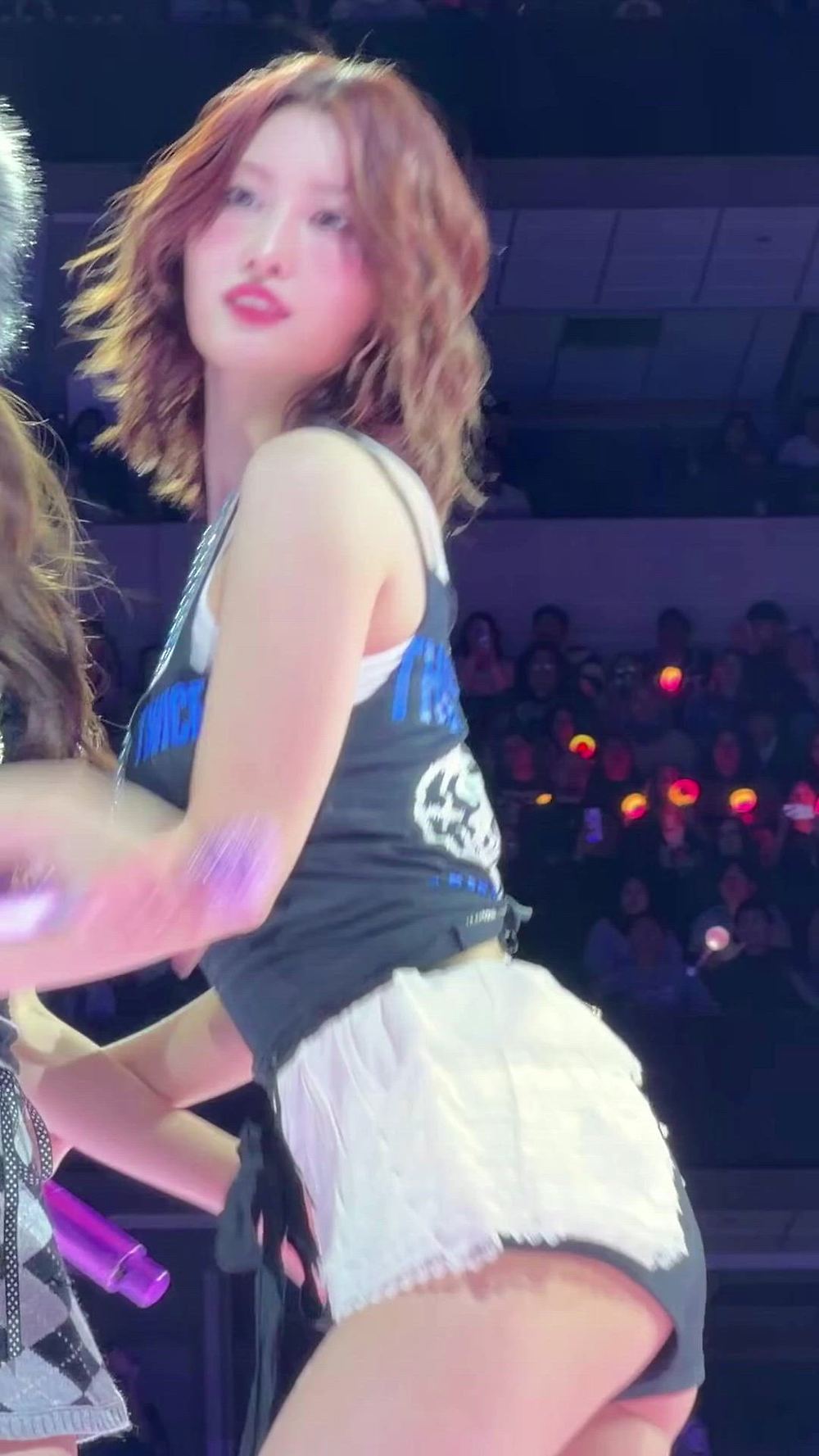 썸네일-TWICE   MOMO-이미지