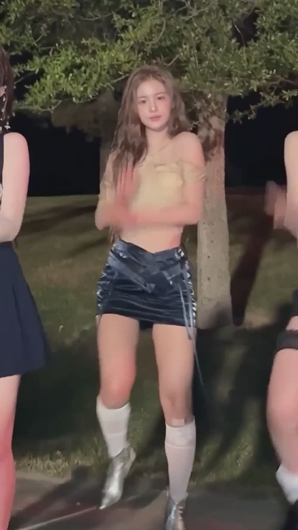 썸네일-NMIXX   SULLYOON-이미지