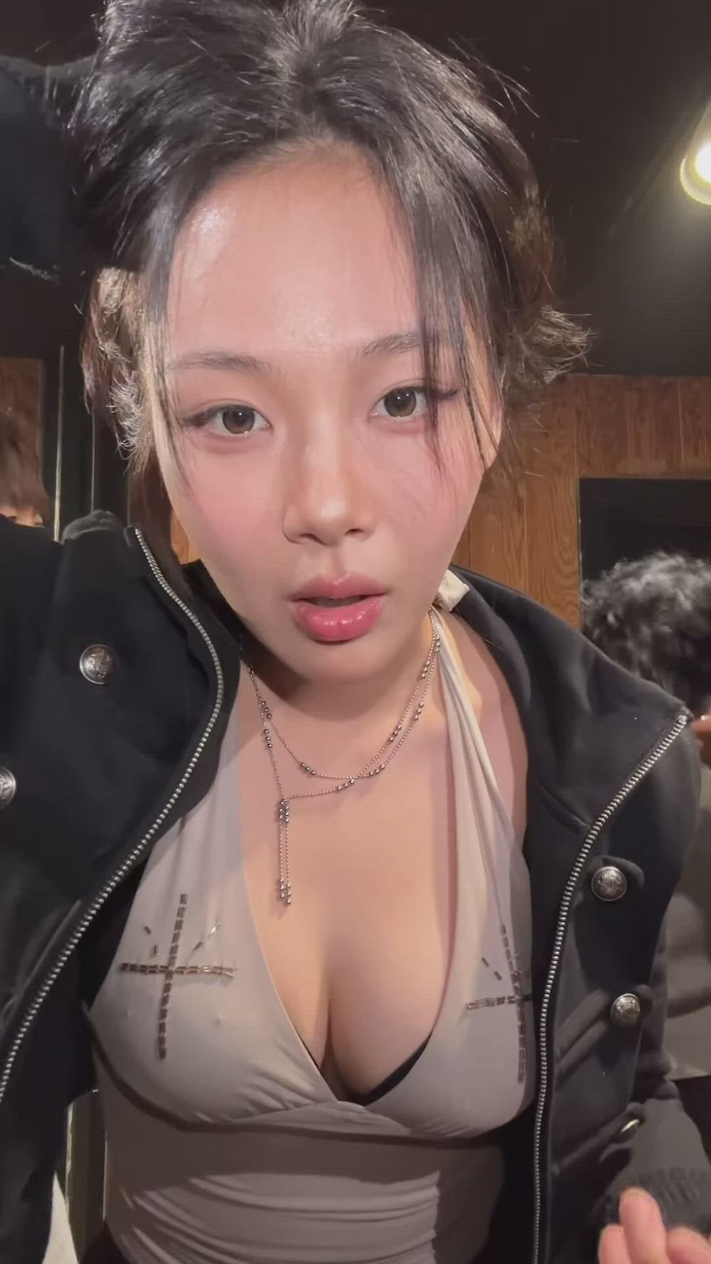 썸네일-BIBI-이미지