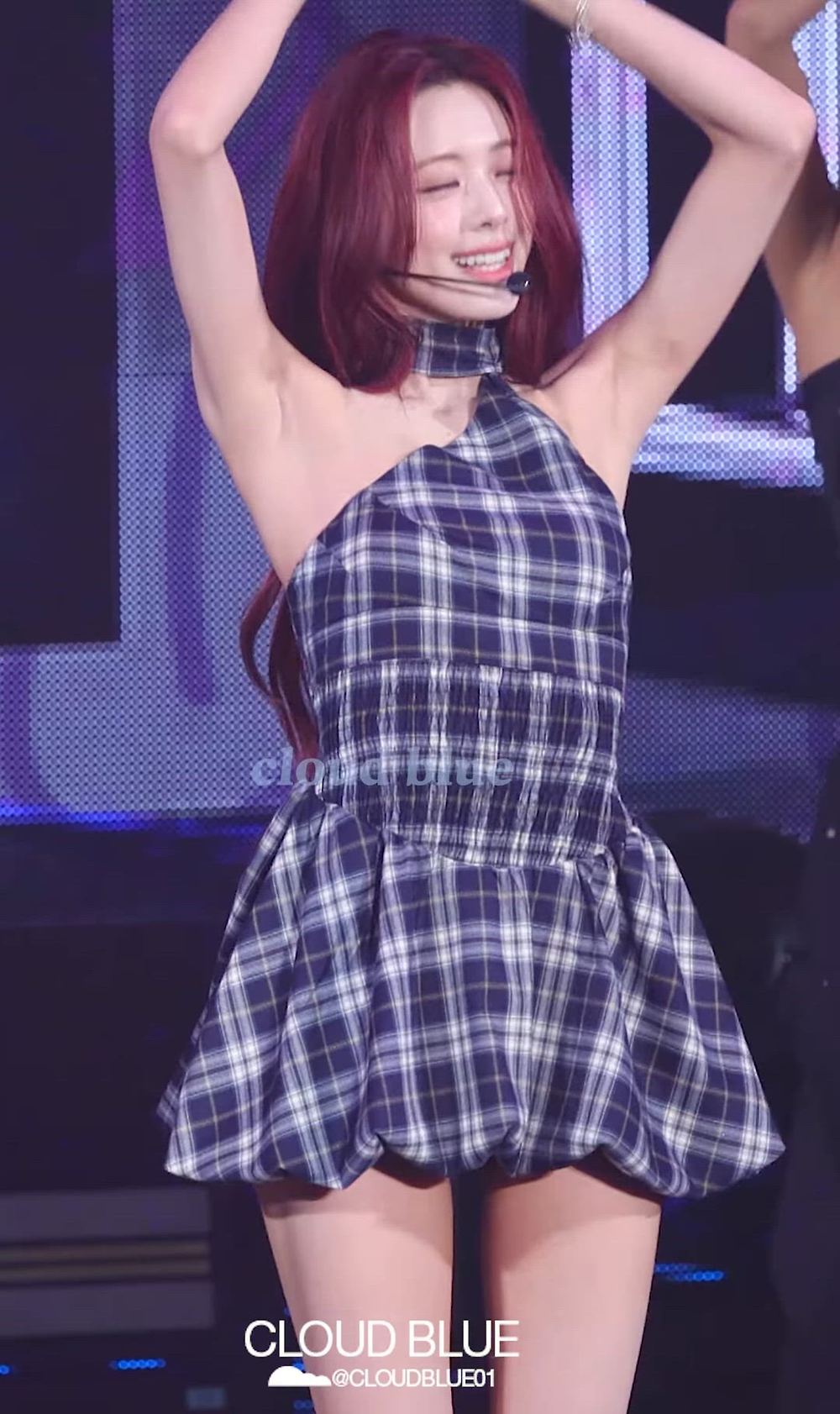 썸네일-ITZY   YUNA-이미지