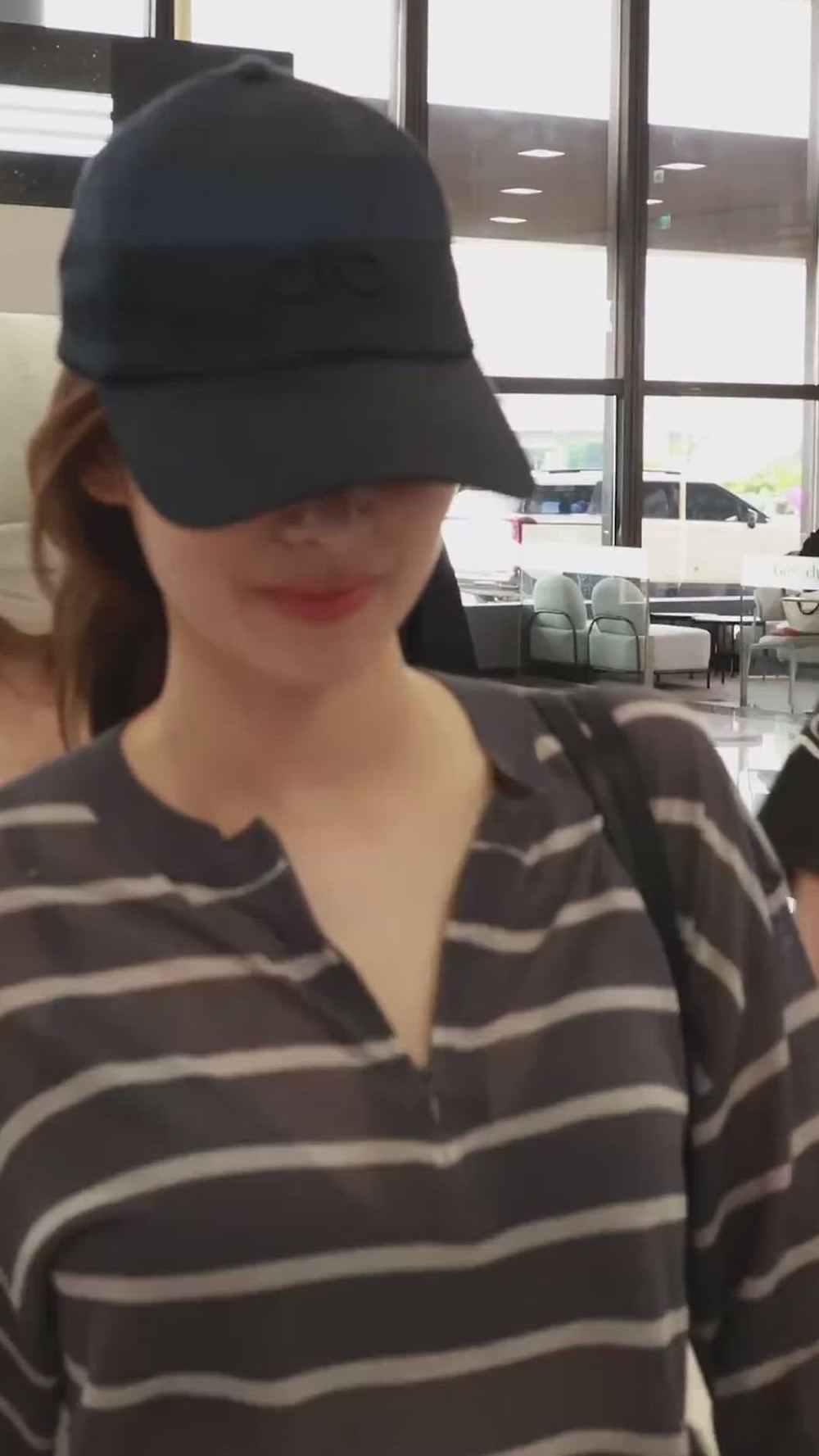 TWICE - SANA-메인 썸네일 이미지