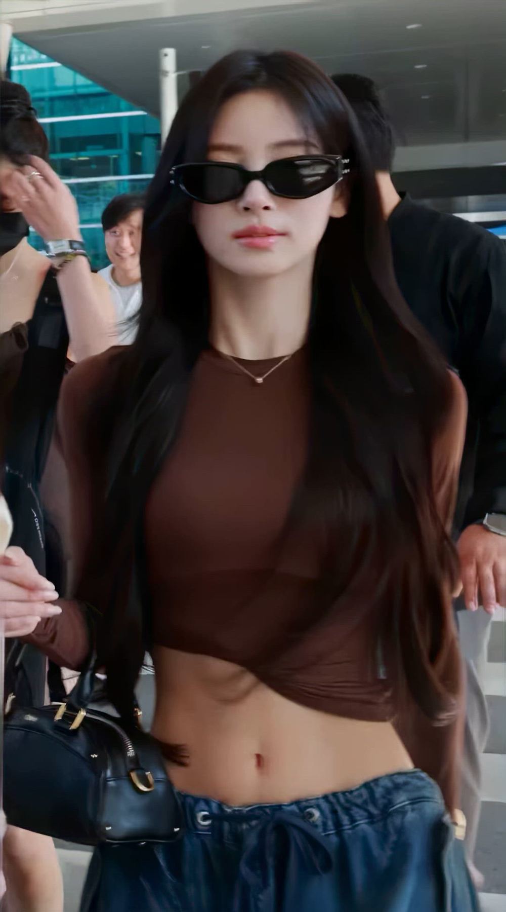 썸네일-MEOVV   ANNA-이미지