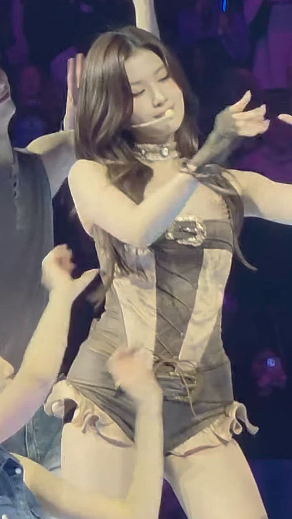 TWICE - SANA-메인 썸네일 이미지