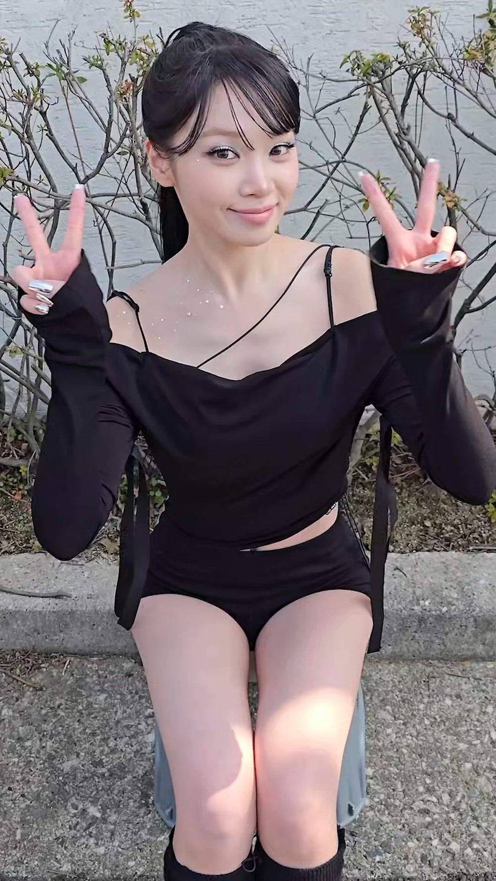 썸네일-LESSERAFIM   CHAEWON-이미지