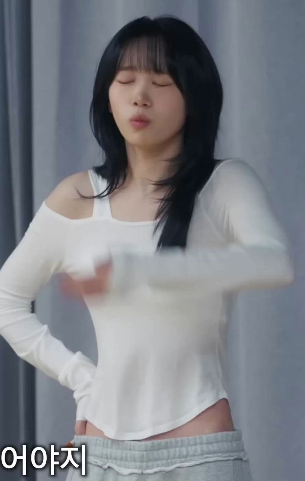 썸네일-LESSERAFIM   CHAEWON-이미지