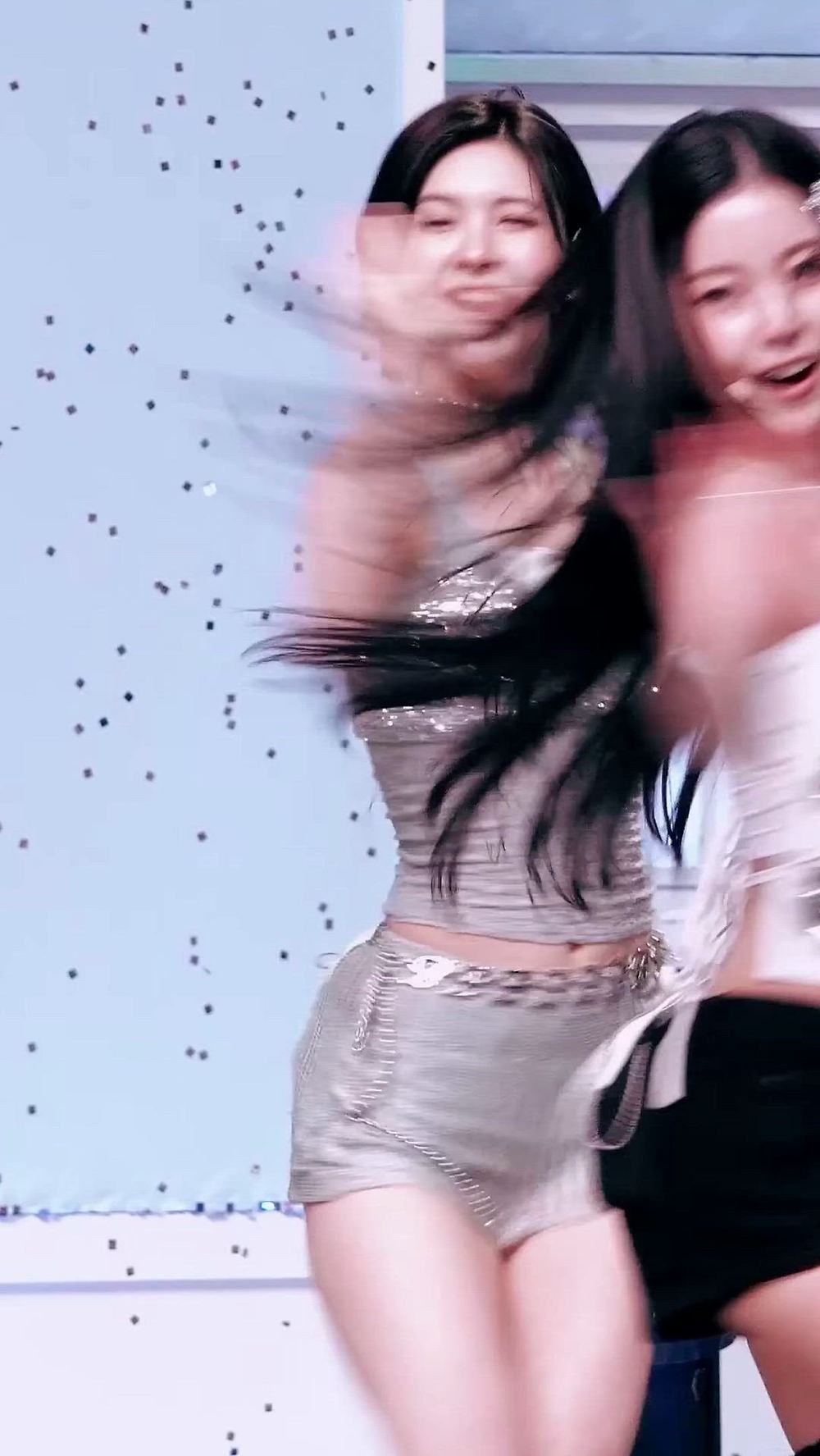 썸네일-NMIXX   BAE-이미지