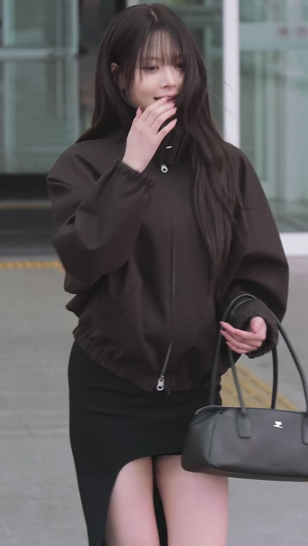 썸네일-LESSERAFIM   EUNCHAE-이미지