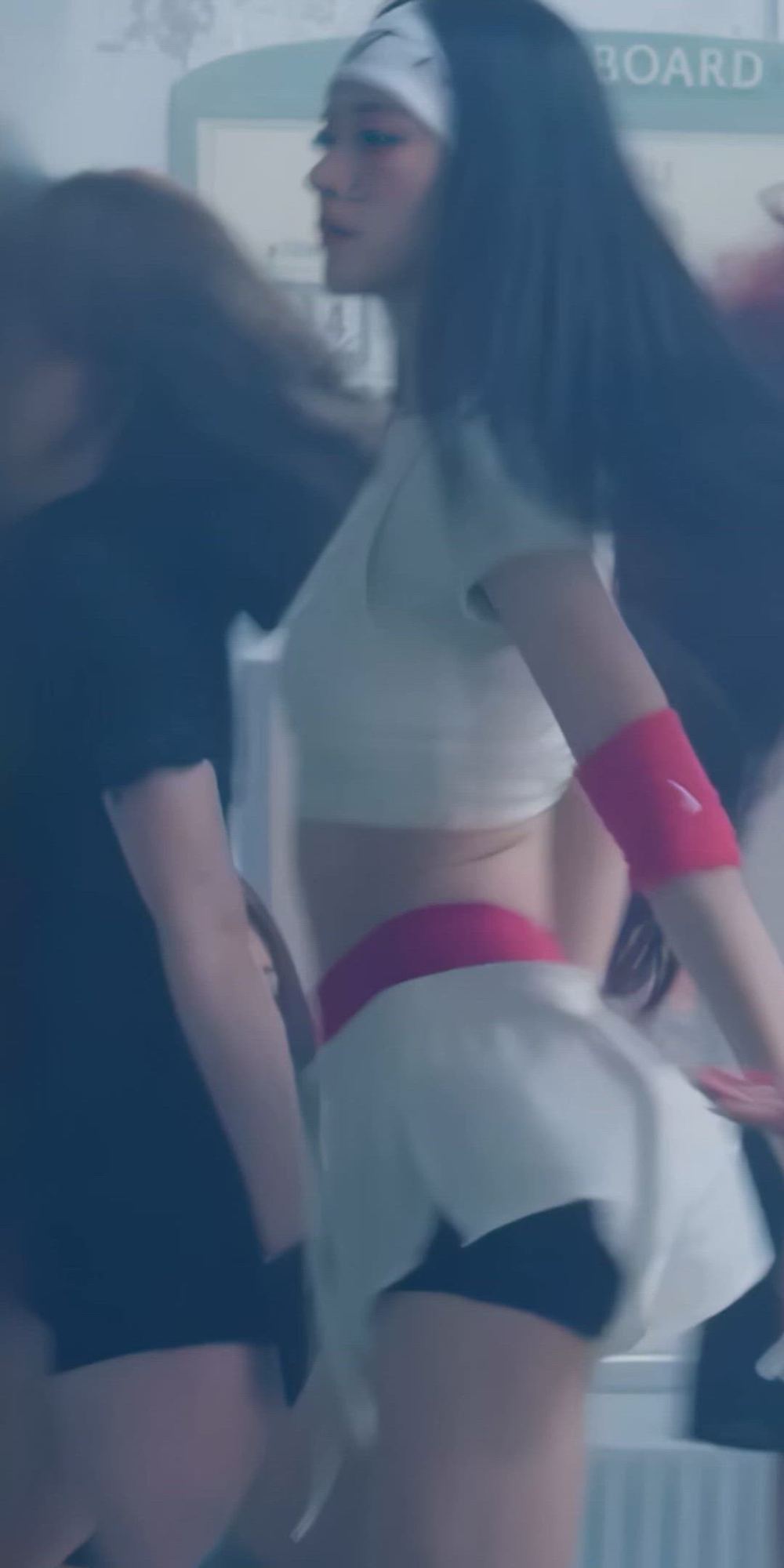 썸네일-Anna   MEOVV-이미지