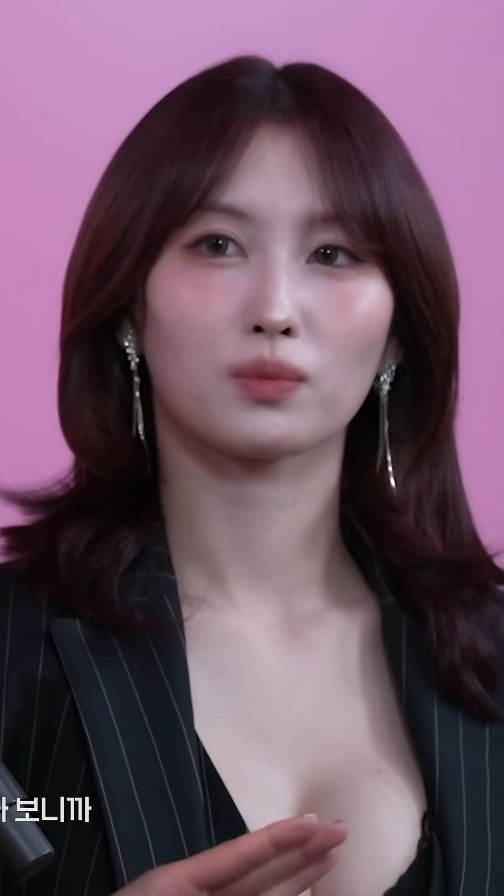 썸네일-TWICE   MOMO-이미지