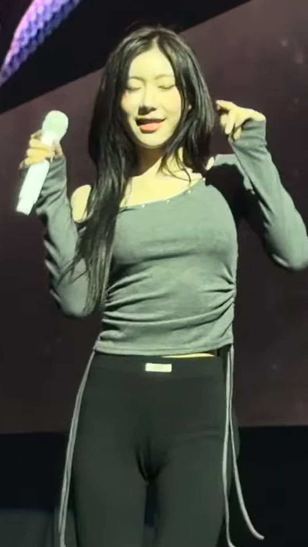 썸네일-ITZY   CHAERYEONG-이미지