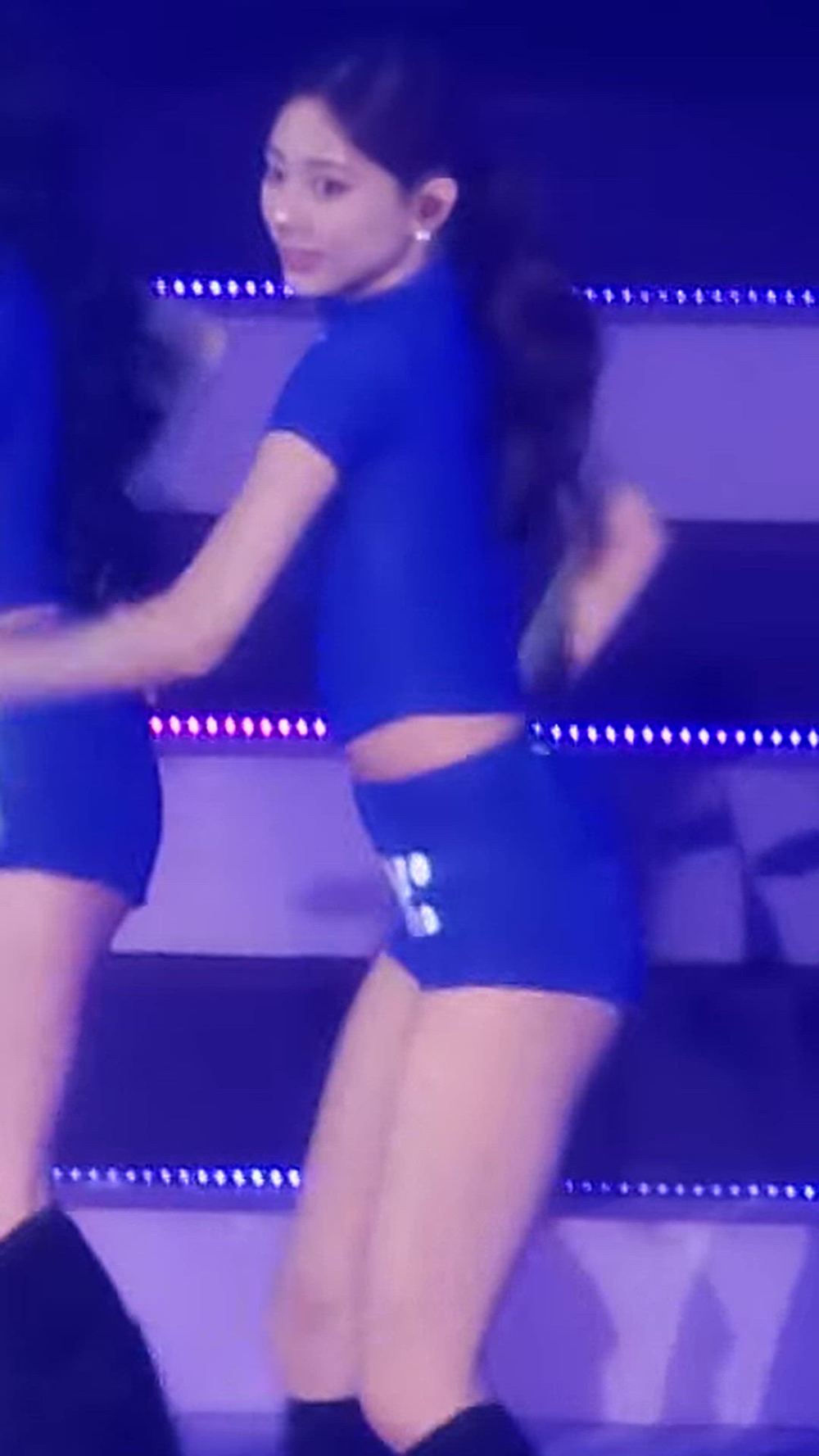 썸네일-TWICE   TZUYU-이미지