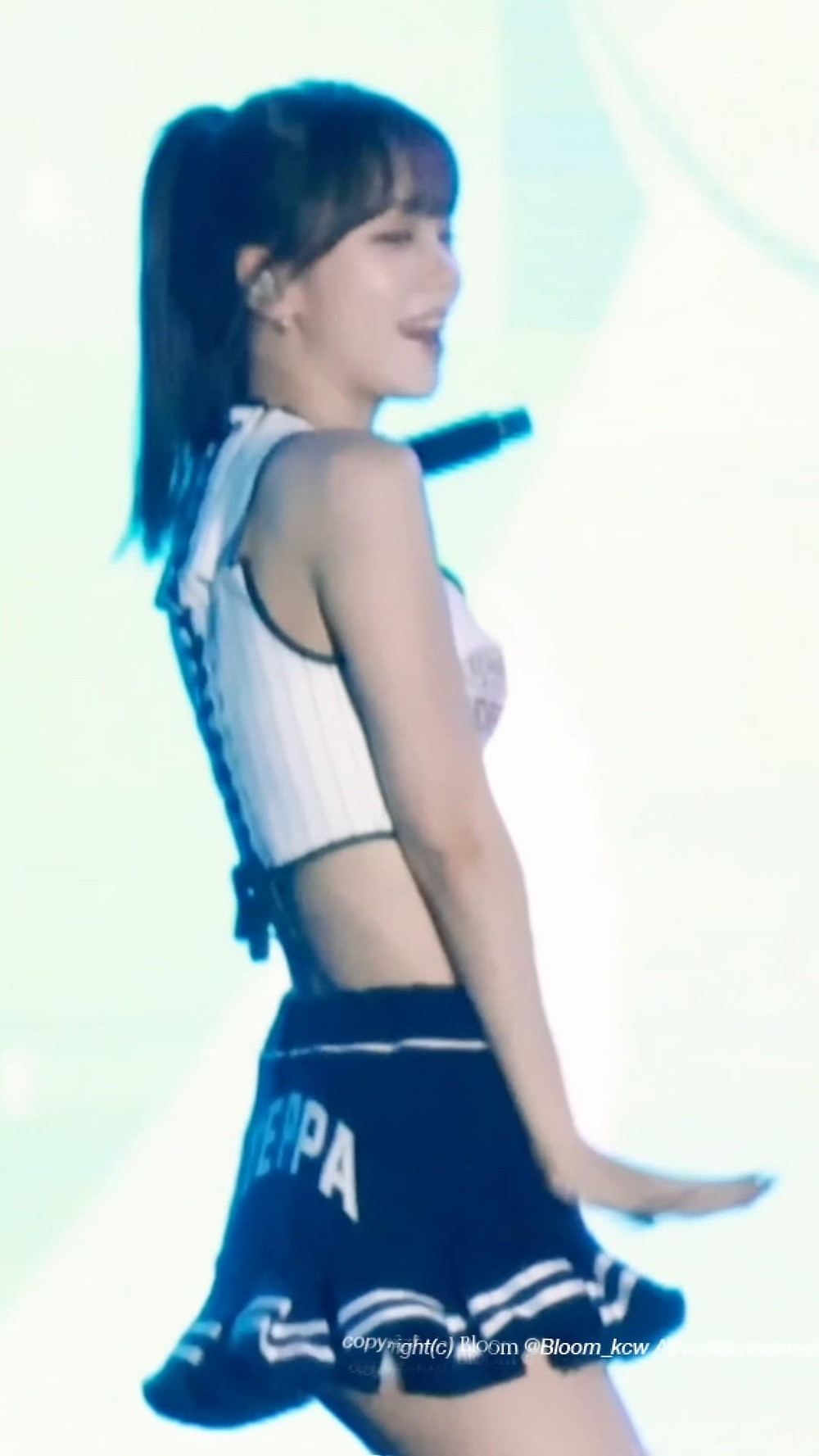 썸네일-LESSERAFIM   CHAEWON-이미지