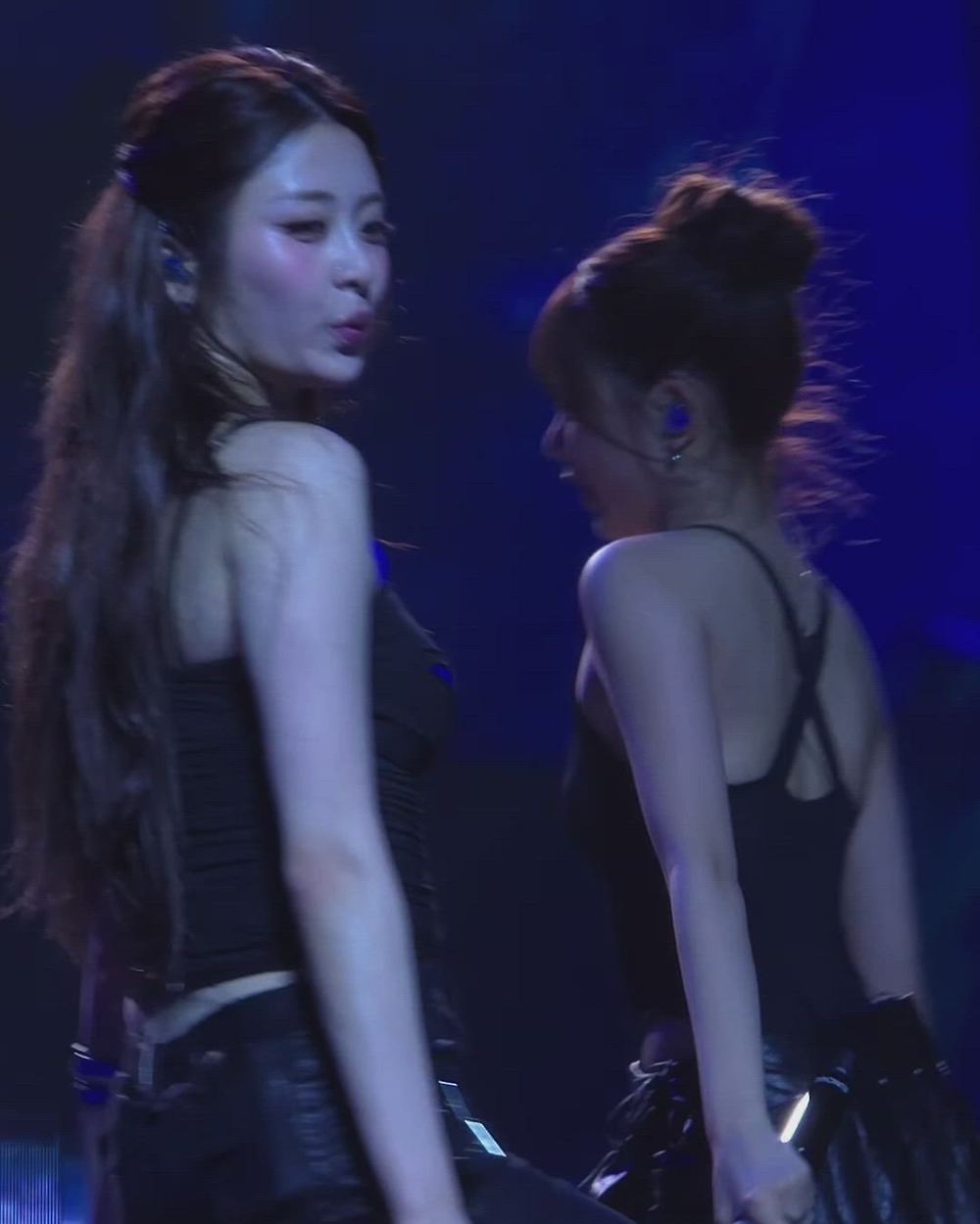 썸네일-LESSERAFIM   YUNJIN-이미지