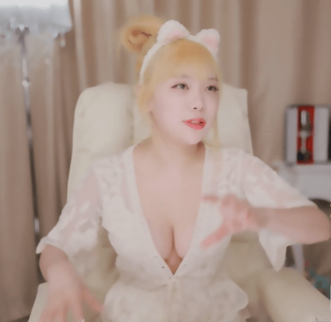 52645316475692461.gif