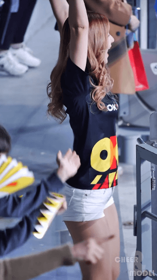 11627316512418681.gif