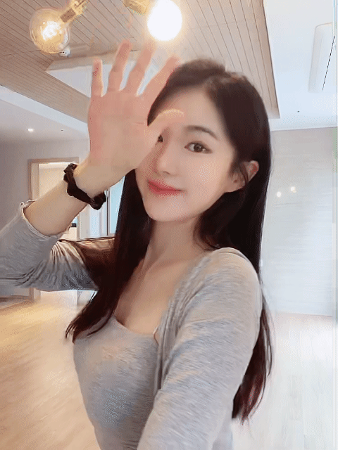 15653316543760860.gif