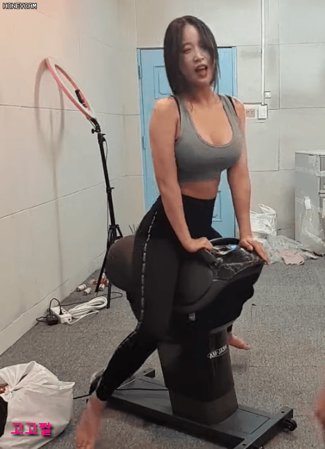 41062016593960666.gif