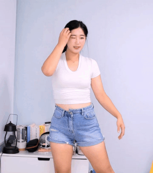 2042233366_5wA31Oxk_ezgif.com-gif-maker_28129.gif