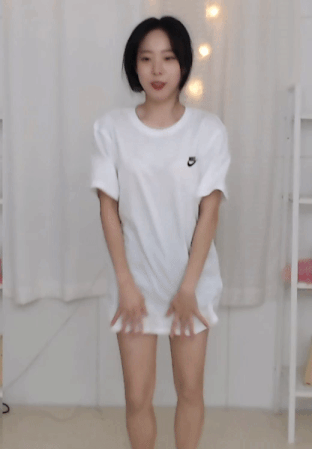 2042233686_BS7Y0NPX_ezgif.com-gif-maker_28129.gif