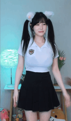 2106280413_qWwSL7BQ_ezgif.com-gif-maker_28429.gif