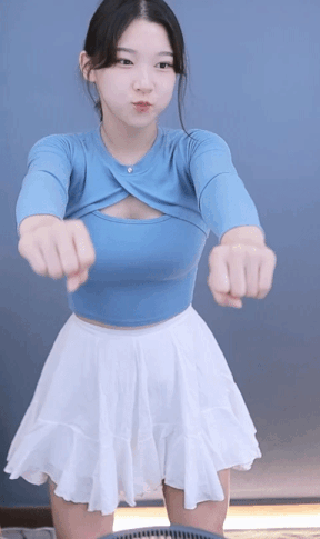 238519945_uUslBPAr_ezgif.com-gif-maker_28329.gif