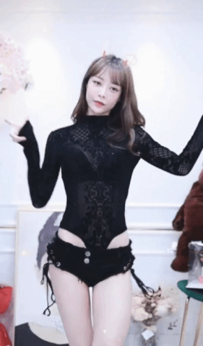 3422235670_HkGlRmAI_ezgif.com-gif-maker_28329.gif