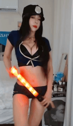 3554773287_oQ8hLTlC_ezgif.com-gif-maker_28229.gif