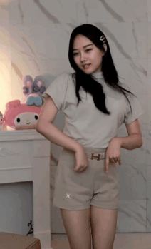3667335447_YJ7CkXKb_ezgif.com-gif-maker_28329.gif