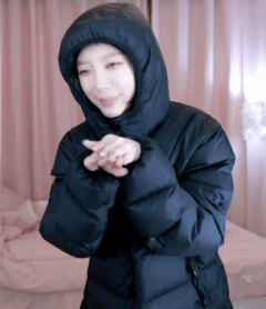 3667335447_yV6Ll8zw_ezgif.com-gif-maker_28129.gif