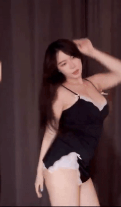 3667335453_kZufltMa_ezgif.com-gif-maker_28429.gif