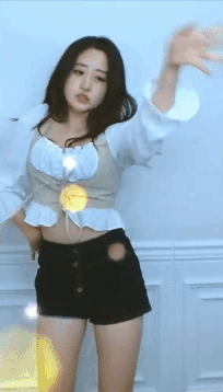 3667844105_AUmdVI37_ezgif.com-gif-maker_28229.gif