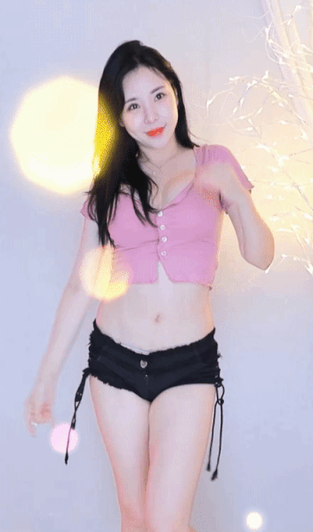 3667844105_mYl0I8ef_ezgif.com-gif-maker.gif