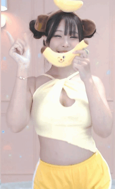 3667844239_w75CJKLM_ezgif.com-gif-maker_28329.gif