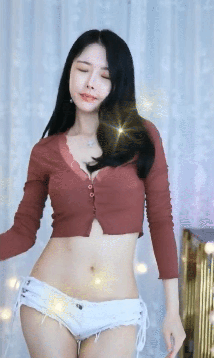 3667844265_O2n54Gij_ezgif.com-gif-maker_28329.gif