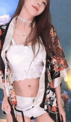 3696746928_7vEkJU6i_ezgif.com-gif-maker_28329.gif