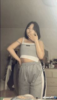 3696746928_923QpDOl_ezgif.com-gif-maker_28229.gif