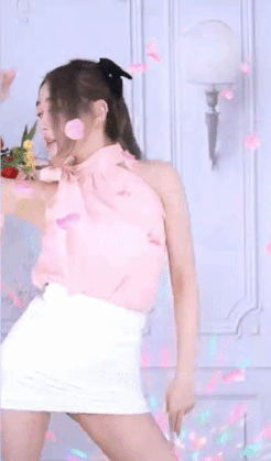 3696746928_QxcKJLpX_ezgif.com-gif-maker_28429.gif