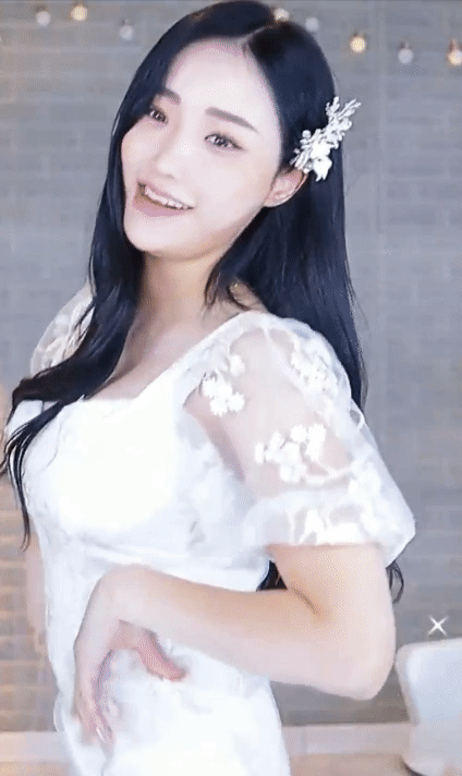 3696746950_XyLfVCSg_ezgif.com-gif-maker_28329.gif