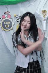 3696746950_f48Qd2si_ezgif.com-gif-maker_28729.gif